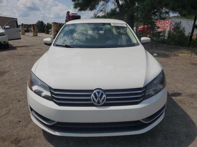 1VWBP7A33DC041066 - 2013 VOLKSWAGEN PASSAT SE Biały zdjęcie 5