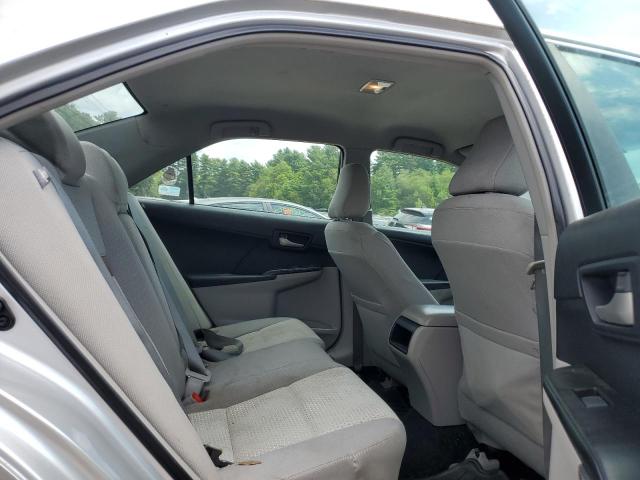4T4BF1FK8CR218644 - 2012 TOYOTA CAMRY BASE SILVER photo 10