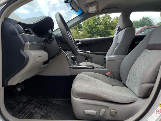4T4BF1FK8CR218644 - 2012 TOYOTA CAMRY BASE SILVER photo 7