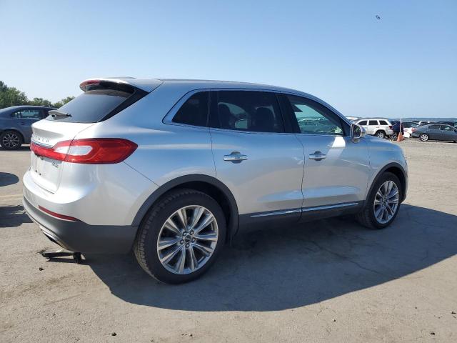 2LMTJ8LP3GBL60468 - 2016 LINCOLN MKX RESERVE SILVER photo 3