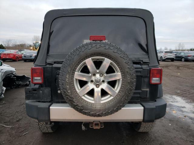 1C4HJWEG5DL595411 - 2013 JEEP WRANGLER U SAHARA BLACK photo 6