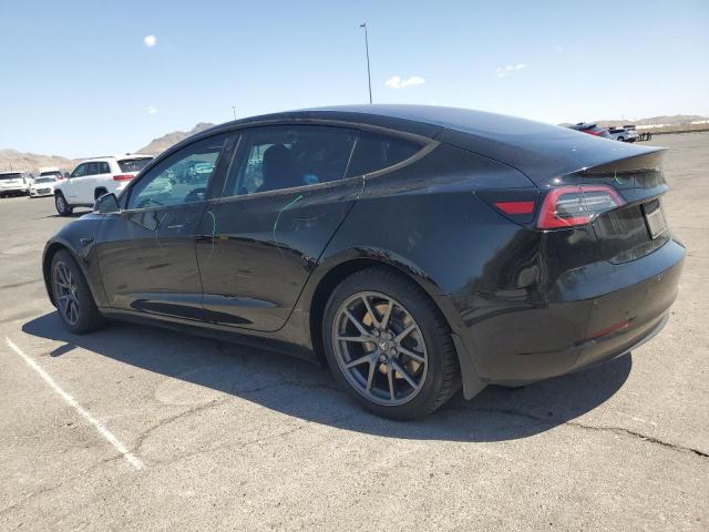 5YJ3E1EA1JF172644 - 2018 TESLA MODEL 3 Qara foto 2