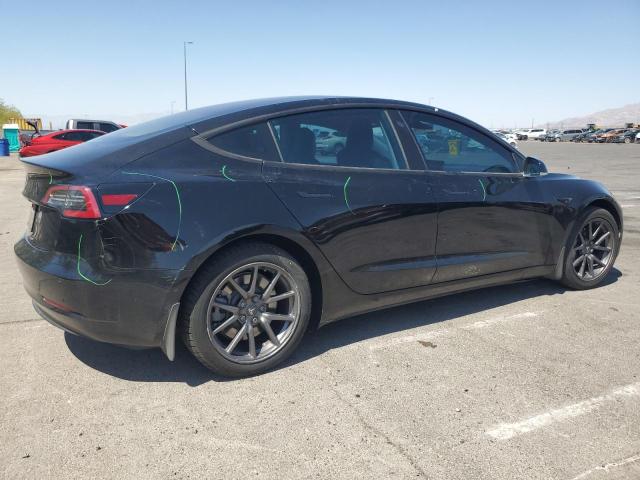 5YJ3E1EA1JF172644 - 2018 TESLA MODEL 3 Qara foto 3
