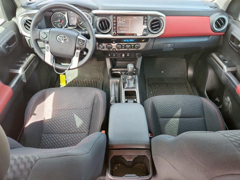 3TYCZ5AN0PT168999 - 2023 TOYOTA TACOMA DOUBLE CAB წითელი ფოტო 8