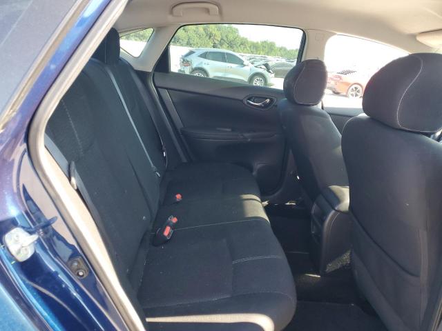 3N1AB7AP5JY320492 - 2018 NISSAN SENTRA S 蓝色 照片 10