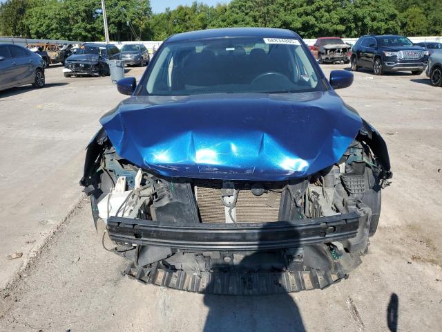 3N1AB7AP5JY320492 - 2018 NISSAN SENTRA S 蓝色 照片 5