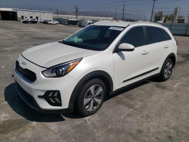 KNDCB3LC7N5510161 - 2022 KIA NIRO LX WHITE photo 1