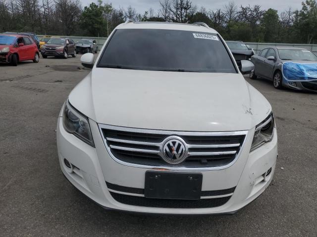 WVGBV7AX5BW549414 - 2011 VOLKSWAGEN TIGUAN S WHITE photo 5