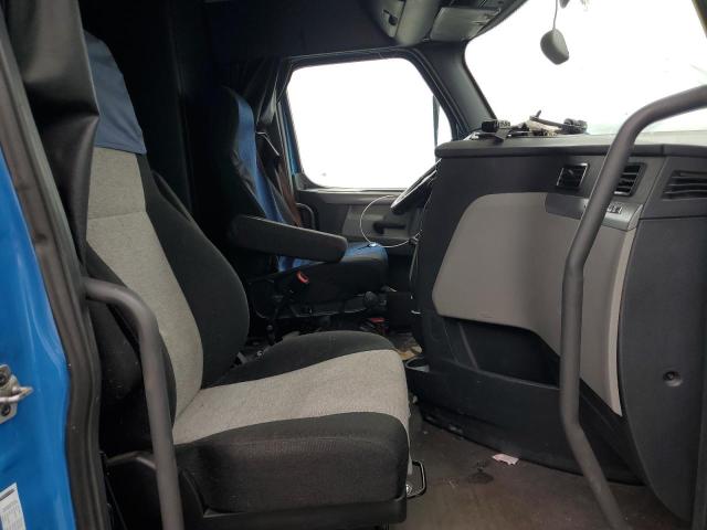 3AKJHHDR2KSKC0044 - 2019 FREIGHTLINER CASCADIA BLUE photo 5