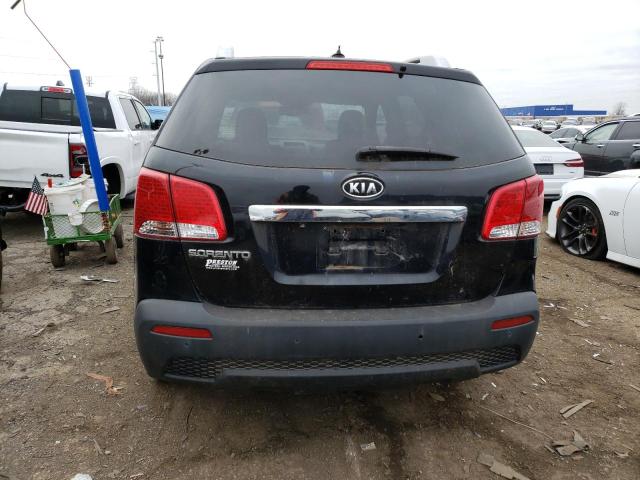 5XYKT3A12BG046788 - 2011 KIA SORENTO BASE BLACK photo 6