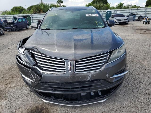 5LMCJ2D94HUL08137 - 2017 LINCOLN MKC SELECT BLACK photo 5