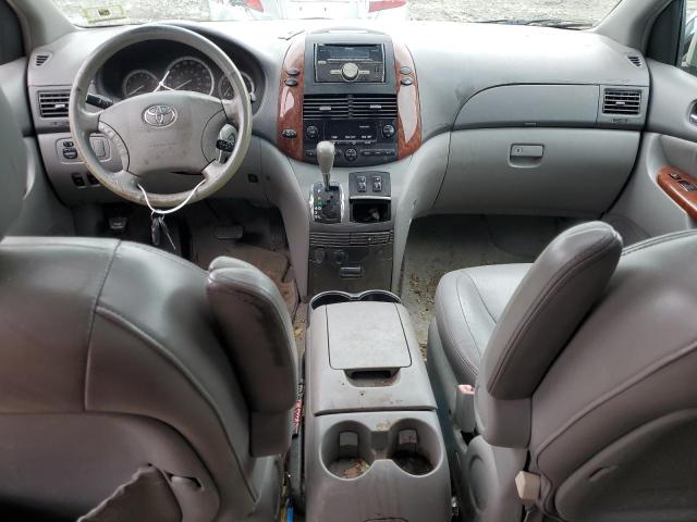 5TDZA22C24S132493 - 2004 TOYT SIENNA XLE SILVER photo 8