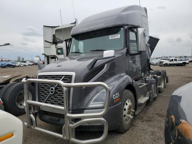 4V4NC9EH1LN222896 - 2020 VOLVO VN VNL GRAY photo 2