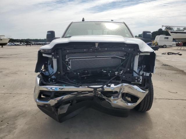 3C6UR5HL2PG615441 - 2023 RAM 2500 TRADESMAN WHITE photo 5