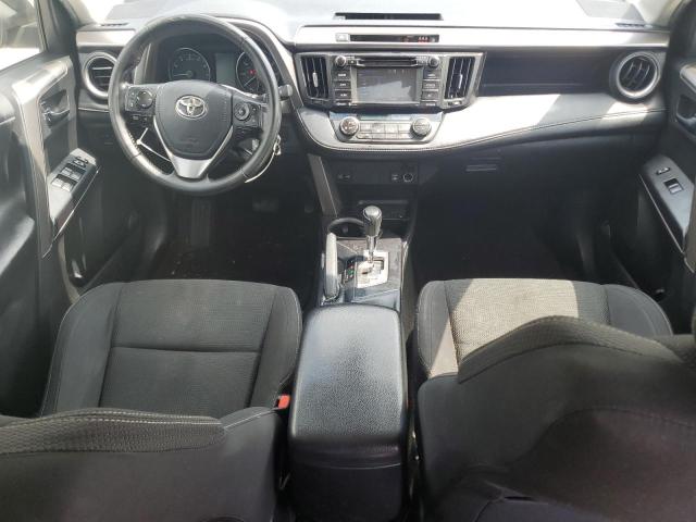 JTMRFREV2HJ701398 - 2017 TOYOTA RAV4 XLE GRAY photo 8