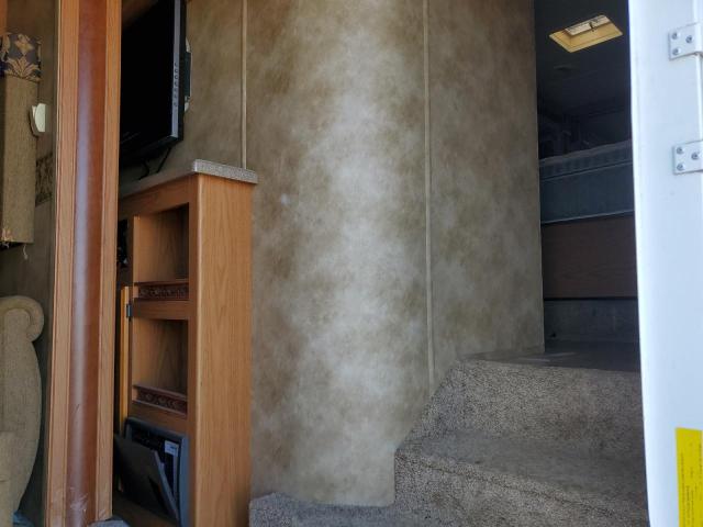 5SFSG33219E202376 - 2009 HEARTLAND SUNDANCE 白色 照片 5