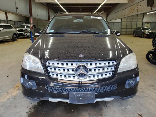 4JGBB22E98A420493 - 2008 MERCEDES-BENZ ML 320 CDI BLACK photo 5