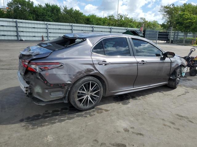 4T1S31AKXRU066692 - 2024 TOYOTA CAMRY SE NIGHT SHADE GRAY photo 3