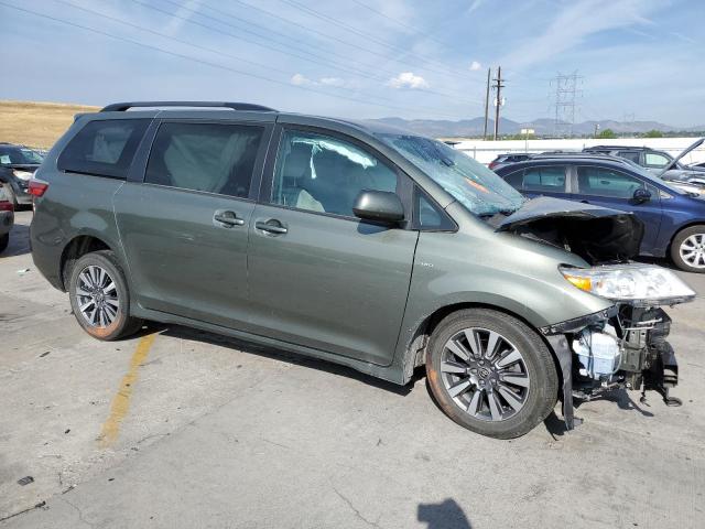 5TDJZ3DC2LS247974 - 2020 TOYOTA SIENNA LE მწვანე ფოტო 4