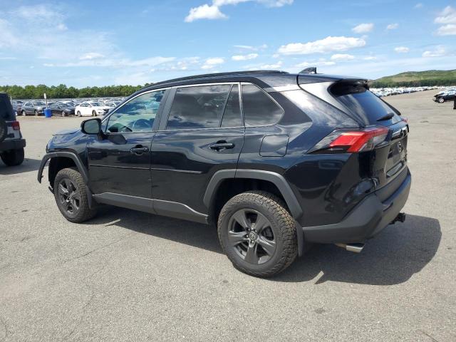 2T3P1RFV4MC203351 - 2021 TOYOTA RAV4 XLE BLACK photo 2