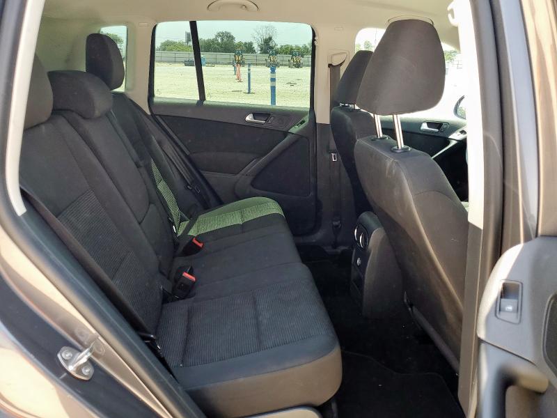 WVGAV7AXXFW558241 - 2015 VOLKSWAGEN TIGUAN S GRAY photo 11