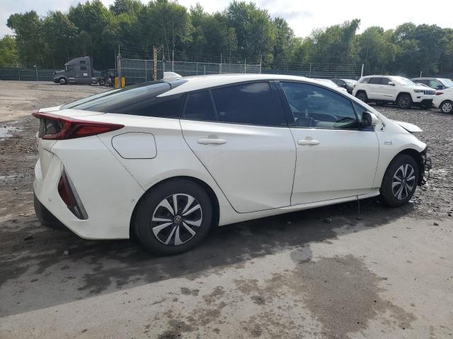 JTDKARFP1H3015339 - 2017 TOYOTA PRIUS PRIM WHITE photo 3