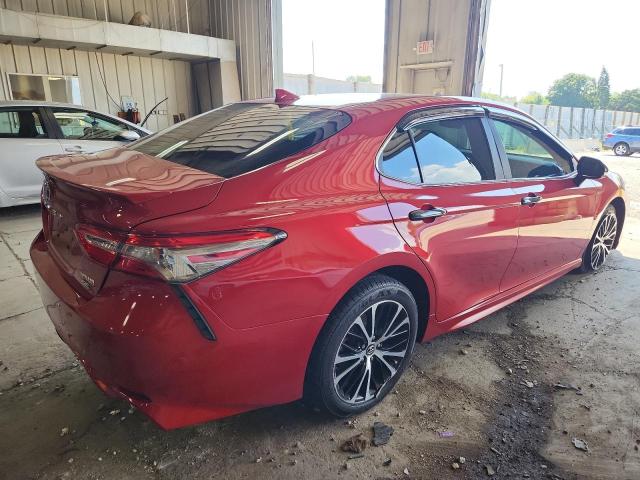 4T1B11HK1KU293755 - 2019 TOYOTA CAMRY L RED photo 3