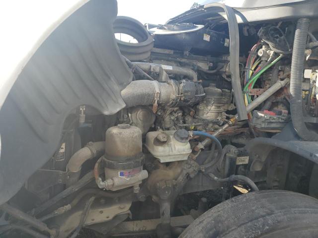 3AKJGLDR4HSJH2948 - 2017 FREIGHTLINER CASCADIA 1 Weiß Foto 7