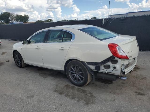1LNHL9DK1DG600562 - 2013 LINCOLN MKS თეთრი ფოტო 2