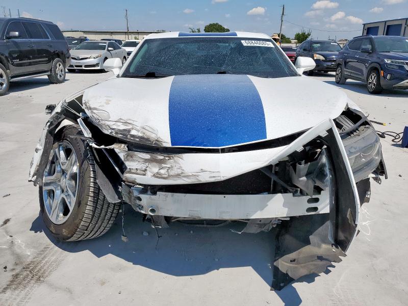 1G1FB1RS3J0162438 - 2018 CHEVROLET CAMARO LT WHITE photo 5