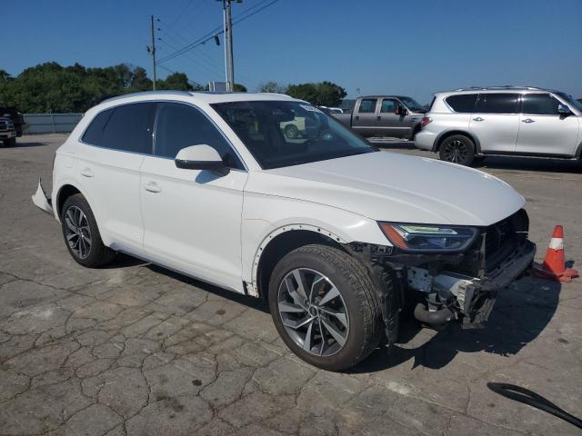 WA1AAAFY1M2078554 - 2021 AUDI Q5 PREMIUM WHITE photo 4