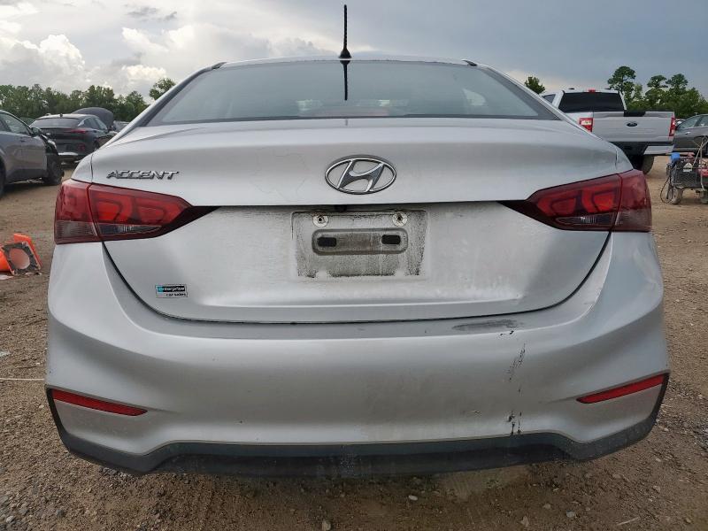 3KPC24A62LE110321 - 2020 HYUNDAI ACCENT SE SILVER photo 6