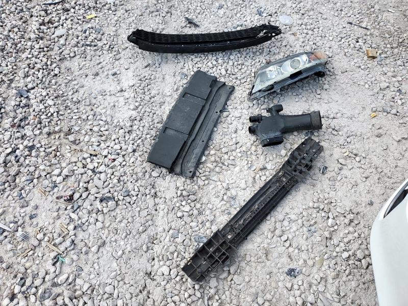 1HGCT2B88FA000965 - 2015 HONDA ACCORD EXL WHITE photo 12