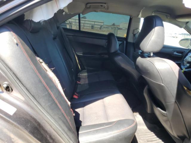 4T1BF1FK5HU401260 - 2017 TOYOTA CAMRY LE GRAY photo 10