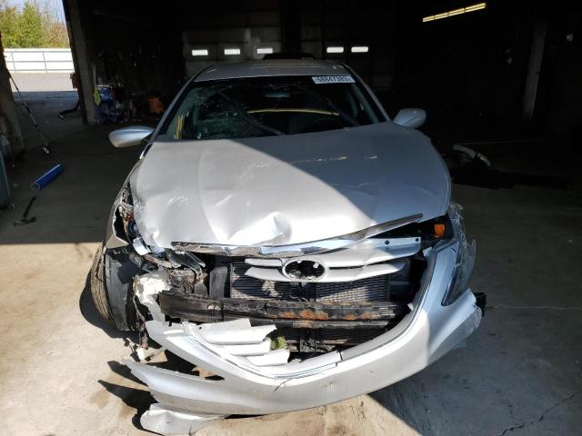 5NPEB4AC7DH637296 - 2013 HYUNDAI SONATA GLS SILVER photo 5