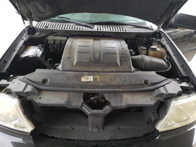 5LMFU27535LJ08008 - 2005 LINCOLN NAVIGATOR შავი ფოტო 12