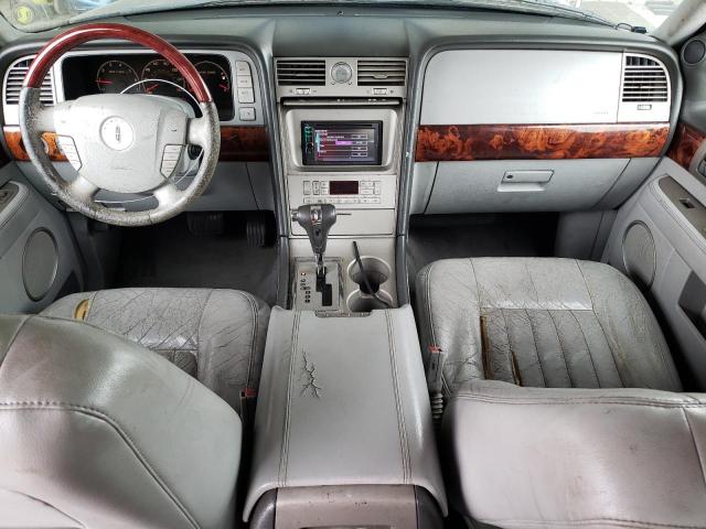 5LMFU27535LJ08008 - 2005 LINCOLN NAVIGATOR შავი ფოტო 8