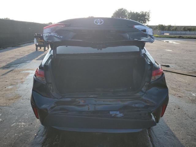 5YFEPMAE8MP237950 - 2021 TOYOTA COROLLA LE BLACK photo 6