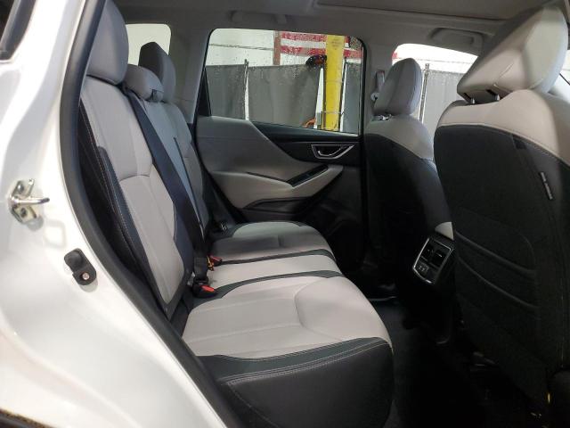 JF2SKAUC5MH563891 - 2021 SUBARU FORESTER LIMITED WHITE photo 11