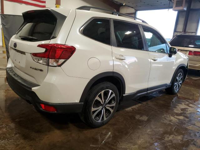 JF2SKAUC5MH563891 - 2021 SUBARU FORESTER LIMITED WHITE photo 3
