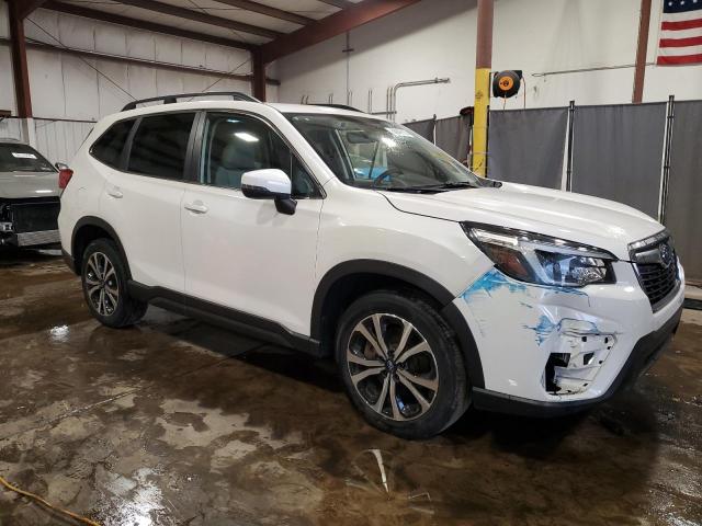 JF2SKAUC5MH563891 - 2021 SUBARU FORESTER LIMITED WHITE photo 4