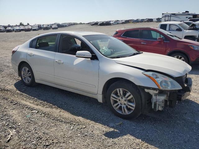 1N4AL2AP4AN445726 - 2010 NISSAN ALTIMA BASE WHITE photo 4