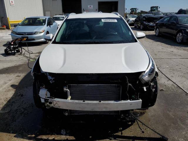 KNDCB3LC3L5365861 - 2020 KIA NIRO LX WHITE photo 5