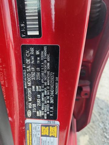 3KPF24AD1KE059372 - 2019 KIA FORTE FE Rot Foto 13