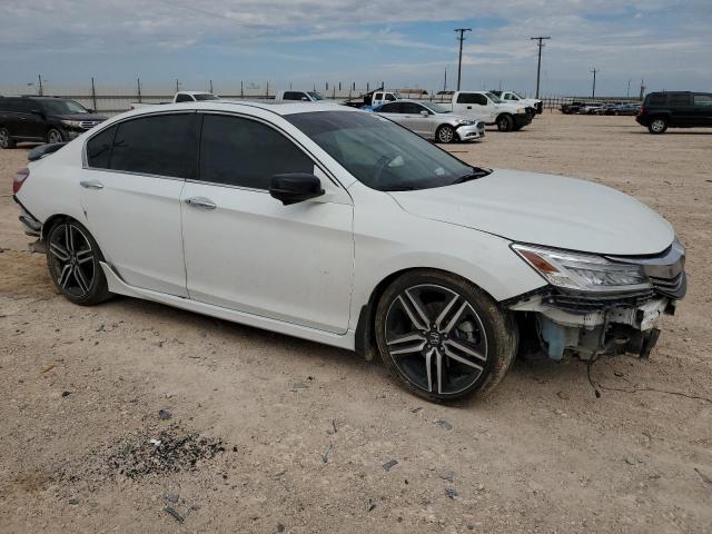 1HGCR3F93GA012093 - 2016 HONDA ACCORD TOURING WHITE photo 4