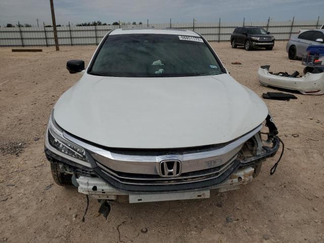 1HGCR3F93GA012093 - 2016 HONDA ACCORD TOURING WHITE photo 5