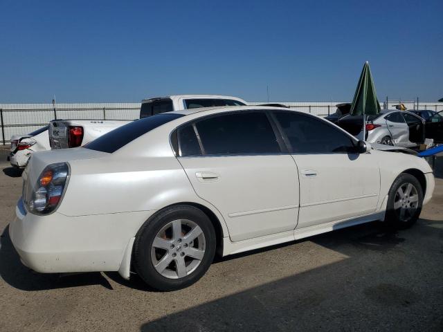1N4AL11D13C210070 - 2003 NISSAN ALTIMA BASE أبيض صورة 3