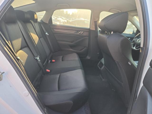 1HGCV1F10KA128466 - 2019 HONDA ACCORD LX WHITE photo 10