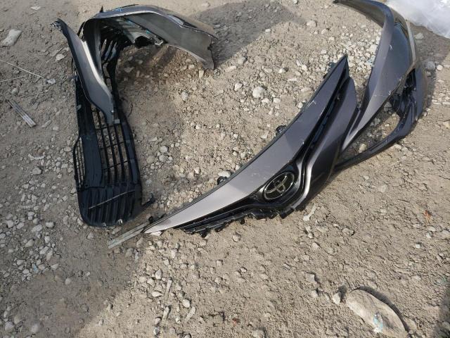 4T1B11HKXJU041663 - 2018 TOYOTA CAMRY L GRAY photo 12