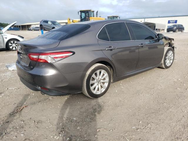 4T1B11HKXJU041663 - 2018 TOYOTA CAMRY L GRAY photo 3